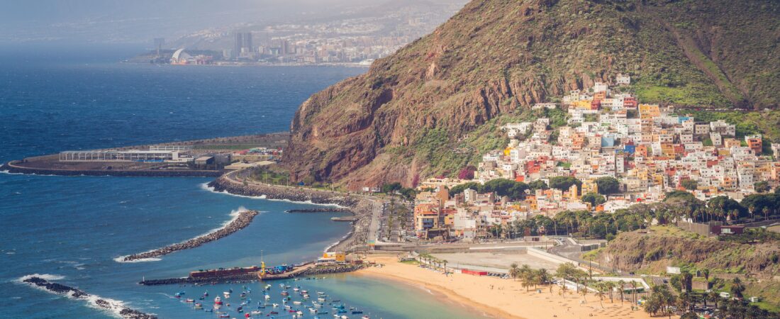 Canarias para jubilados: el destino de invierno perfecto en 2026