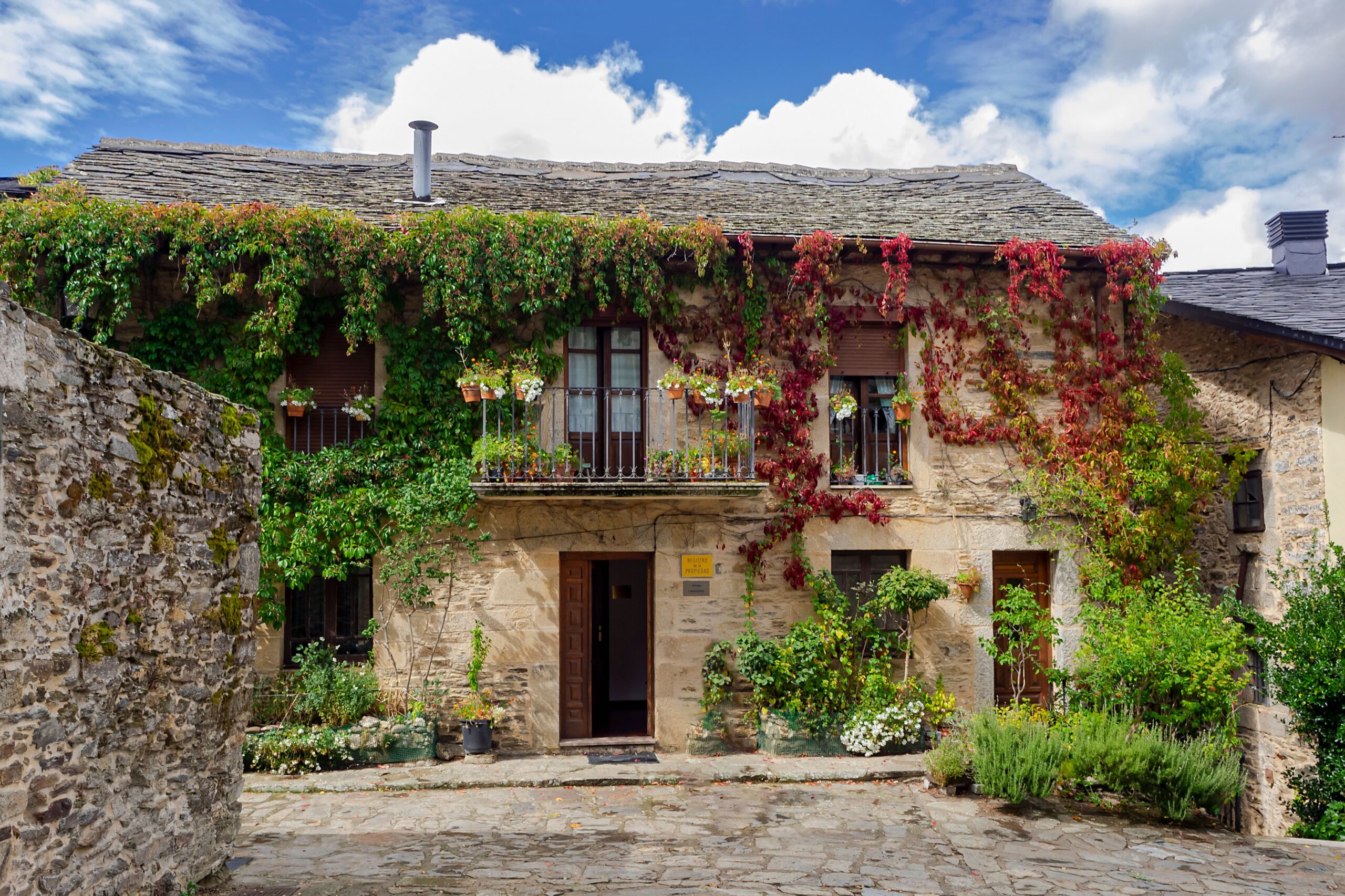 Casas rurales para jubilados: tranquilidad, naturaleza y descanso en 2026